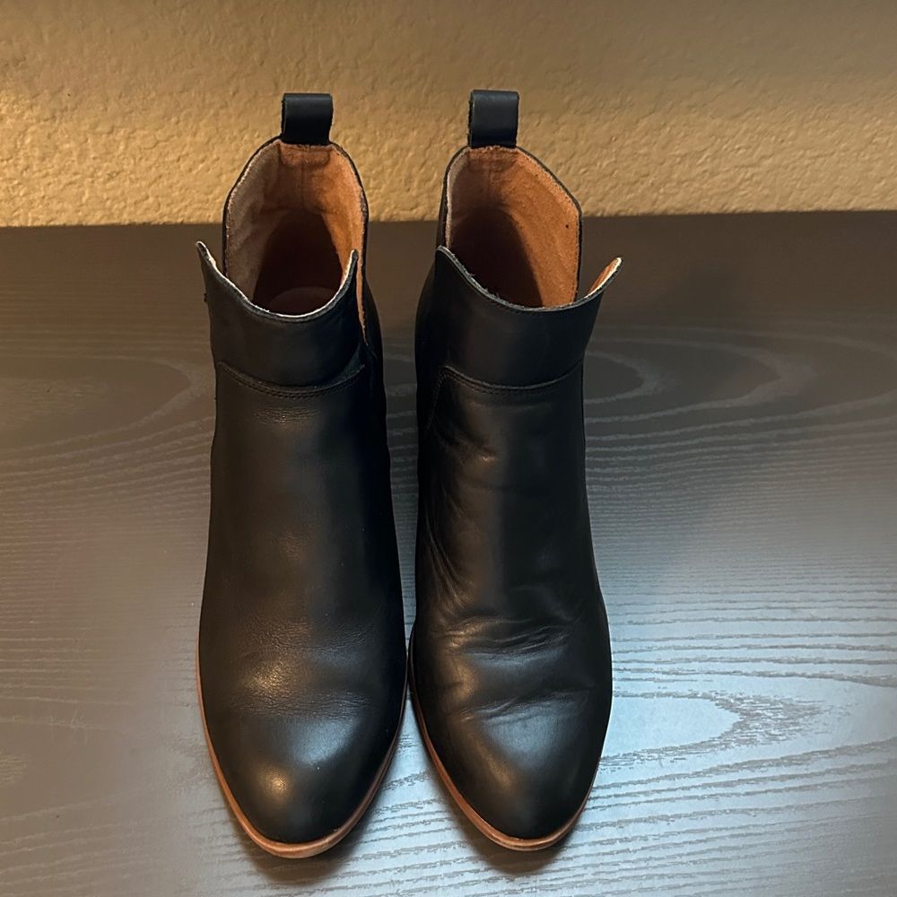 Franco Sarto Black Leather Ankle Boots Size 7.5